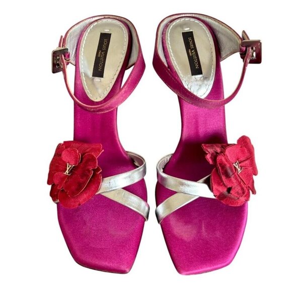 VTG. Y2K LOUIS VUITTON HEELS FLOWER DESIGN PINK SILVER STRAPPY SANDALS EUC 6 1/2 - Picture 3 of 7